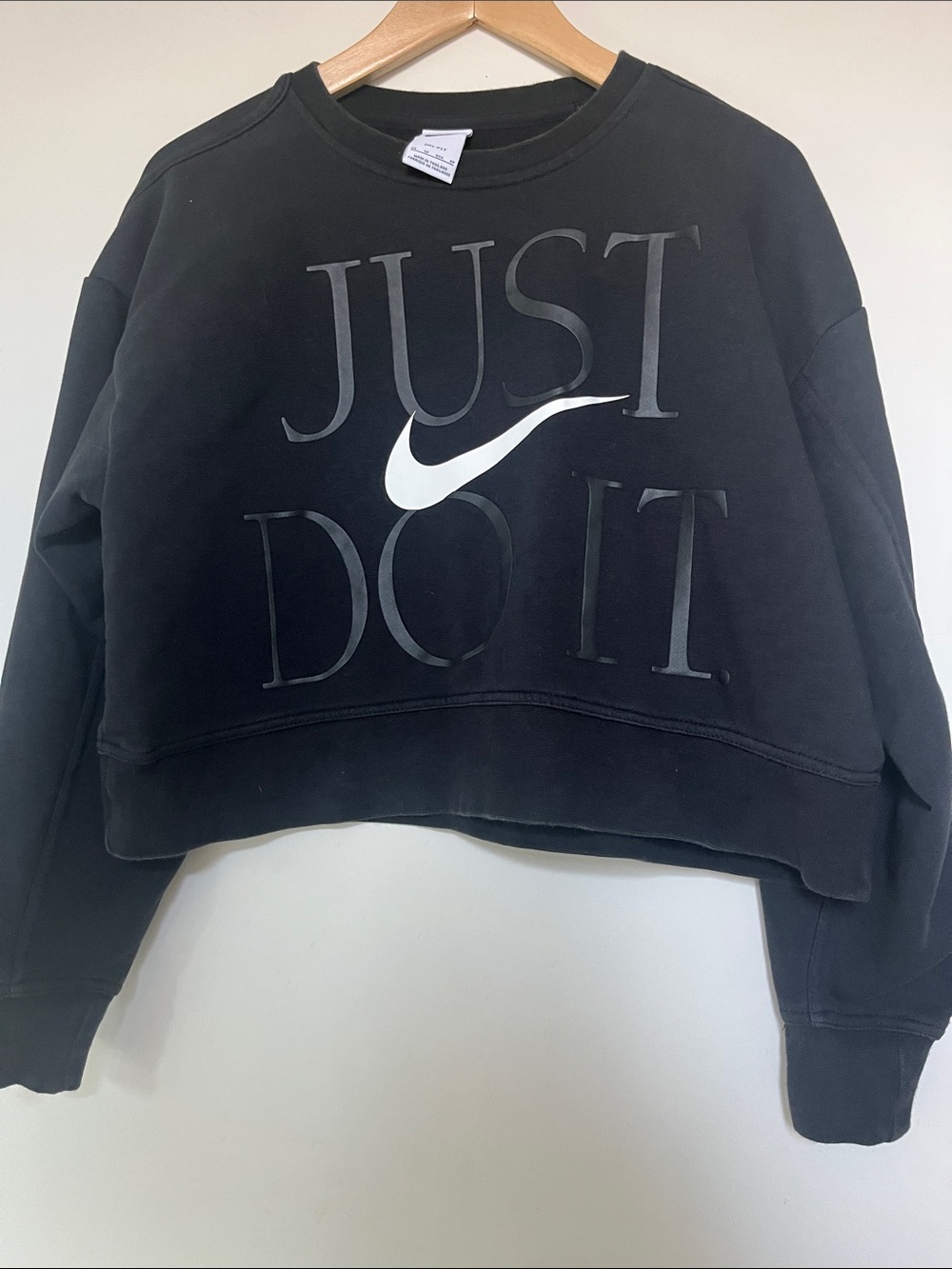 Nike Just Do It Cropped Crewneck Sweatshirt Black Tonal Logo Women's xs